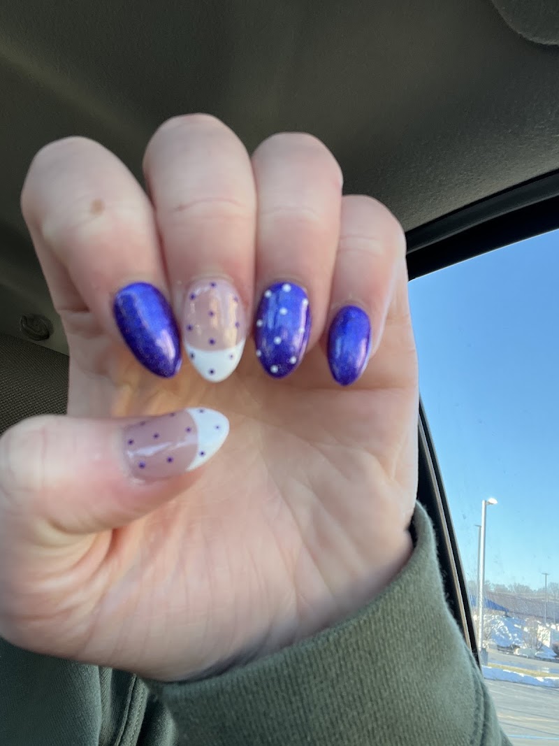 PRO NAILS & SPA, nail salon in Washington, MO, photo 5 of 10