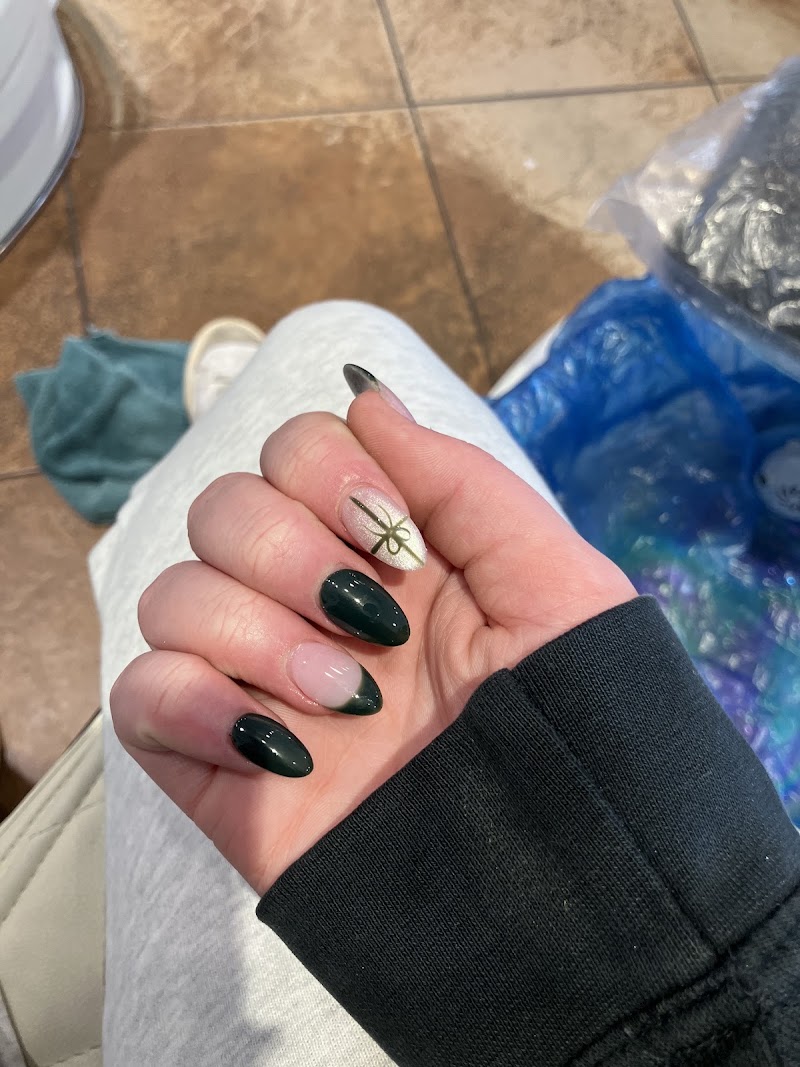PRO NAILS & SPA, nail salon in Washington, MO, photo 6 of 10