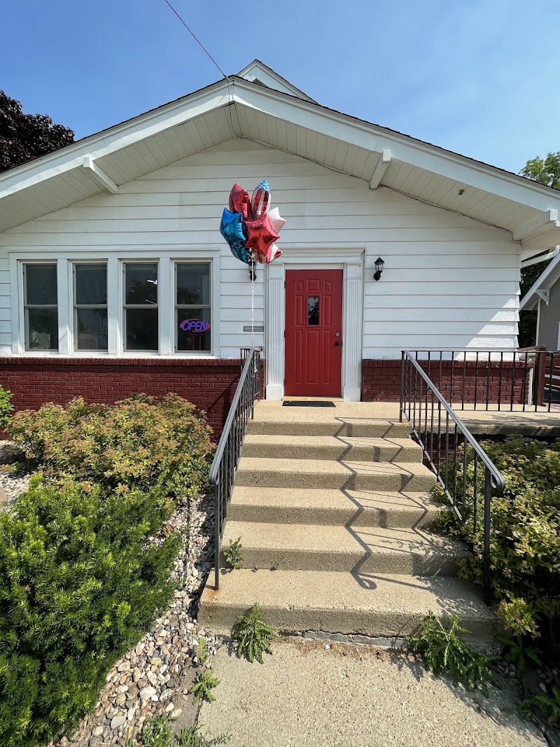 Theresa Nail Salon, nail salon in Austin, MN, photo 2 of 10