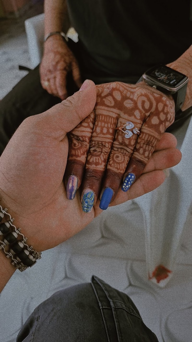 Griva Nail Art & Mehndi, nail salon in Vadodara, India, photo 4 of 10