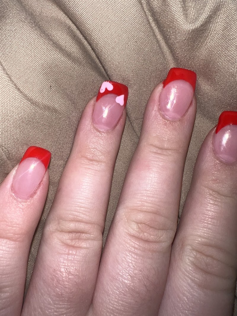 Q Nails, nail salon in Mansfield, OH, photo 2 of 10