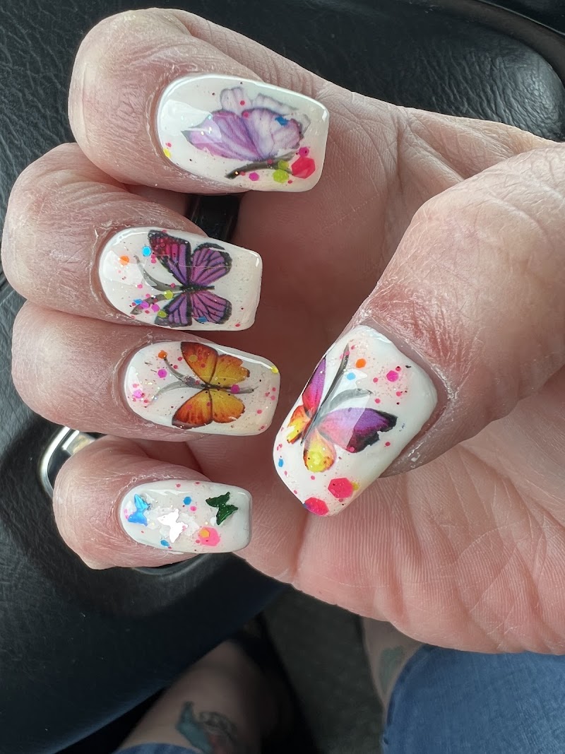 Q Nails, nail salon in Mansfield, OH, photo 6 of 10