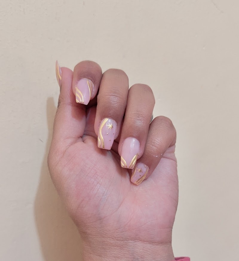 Nailz Infinity, nail salon in Shimla, India, photo 2 of 10