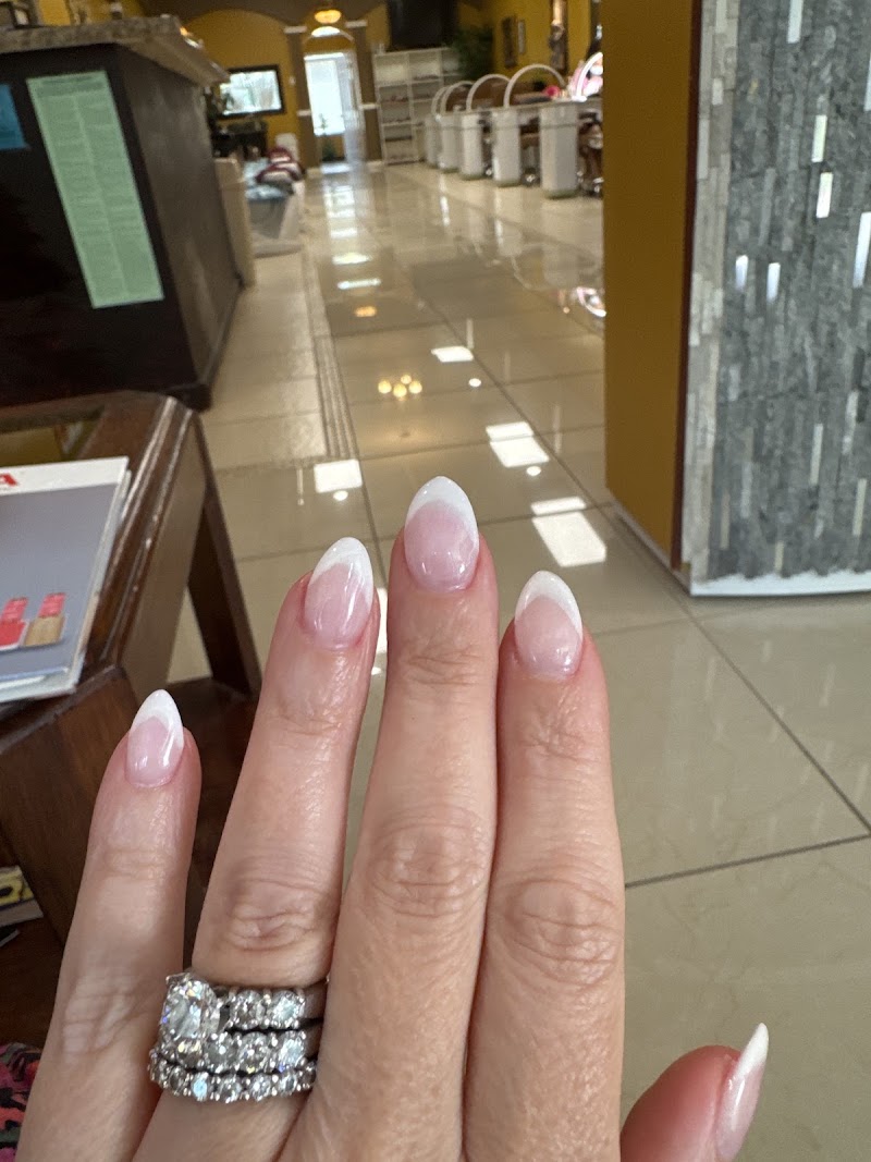 Elegant Nails and Spa LLC, nail salon in Hilton Head Island, SC, photo 2 of 10