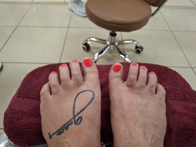 Elegant Nails and Spa LLC, nail salon in Hilton Head Island, SC, photo 4 of 10