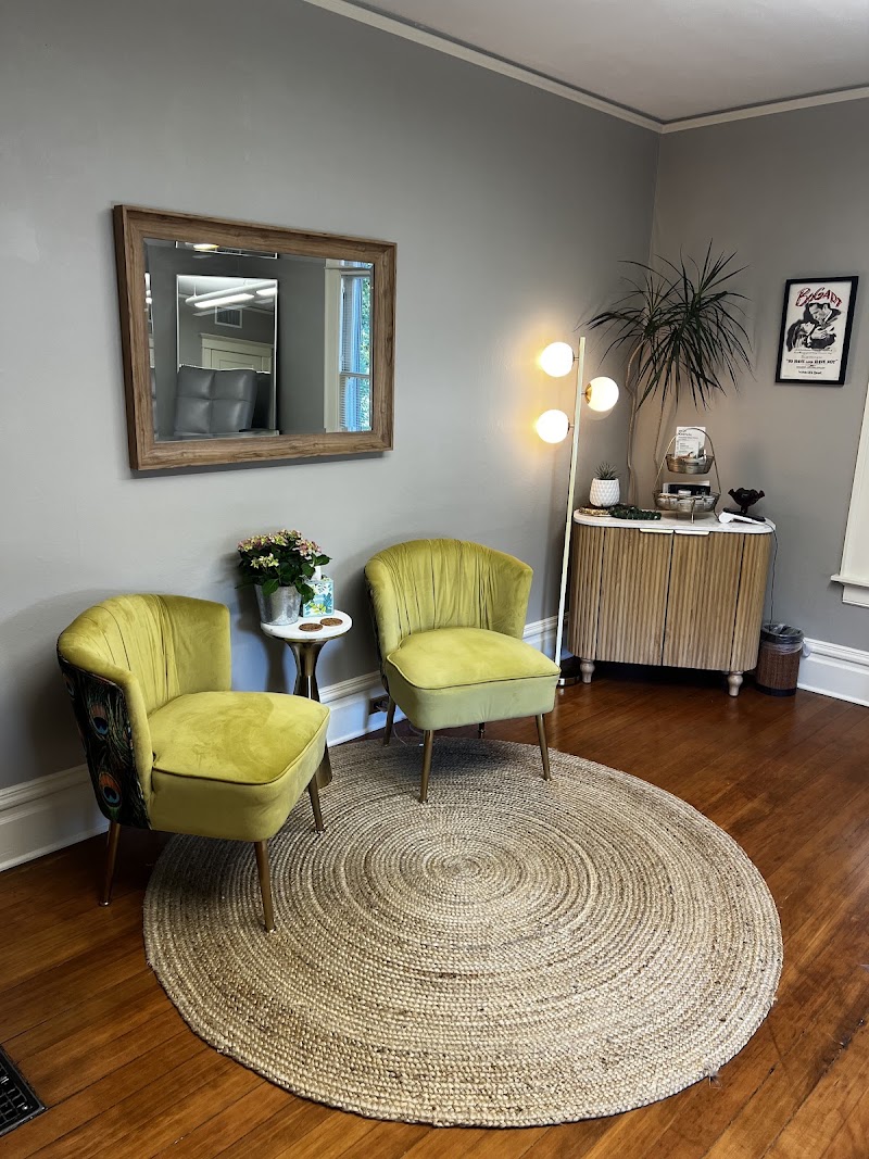 High Hills Salon & Spa, nail salon in The Dalles, OR, photo 3 of 10