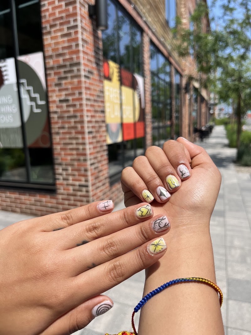 Eiza Nail Salon, nail salon in Red Bank, NJ, photo 4 of 10