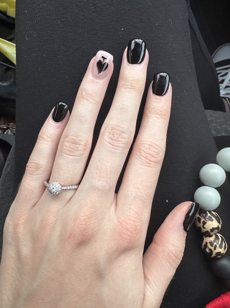 Monica's Nails & Spa, nail salon in Corbin, KY, photo 5 of 10