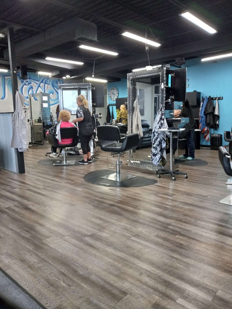 Tease Salon and Spa, beauty salon in Farmington, MO, photo 2 of 5