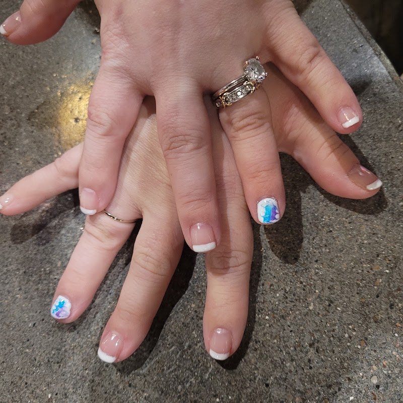 Mai's Salon, nail salon in Newport, OR, photo 3 of 10