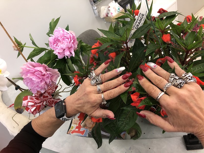 Nails 2000, nail salon in Fairfield, OH, photo 1 of 10