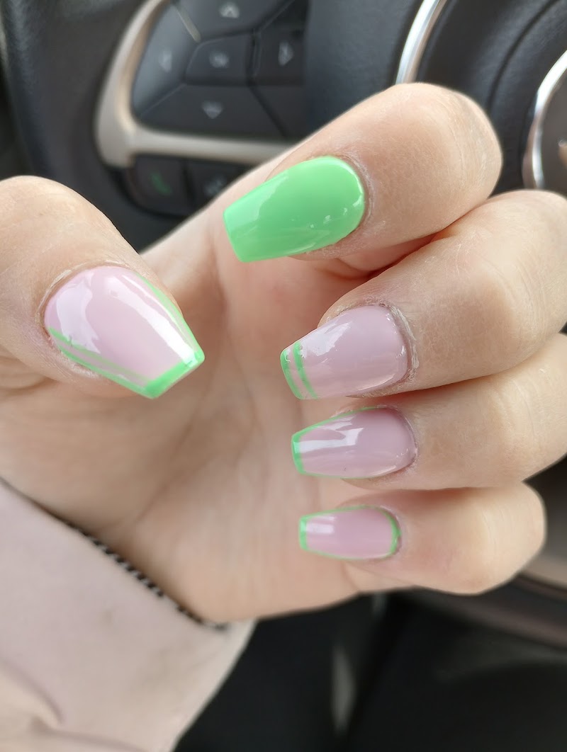 Bella Nails & Spa, nail salon in Brookville, PA, photo 3 of 10