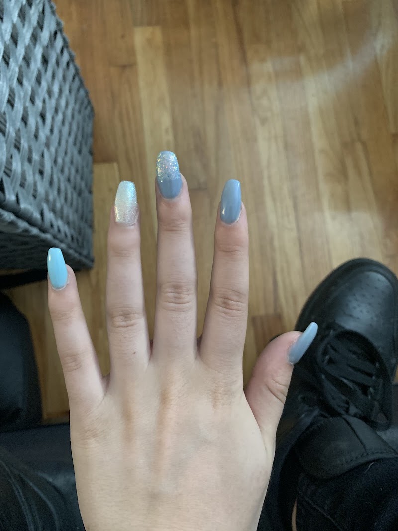 Peacock Nails, nail salon in Pittsfield, MA, photo 6 of 10