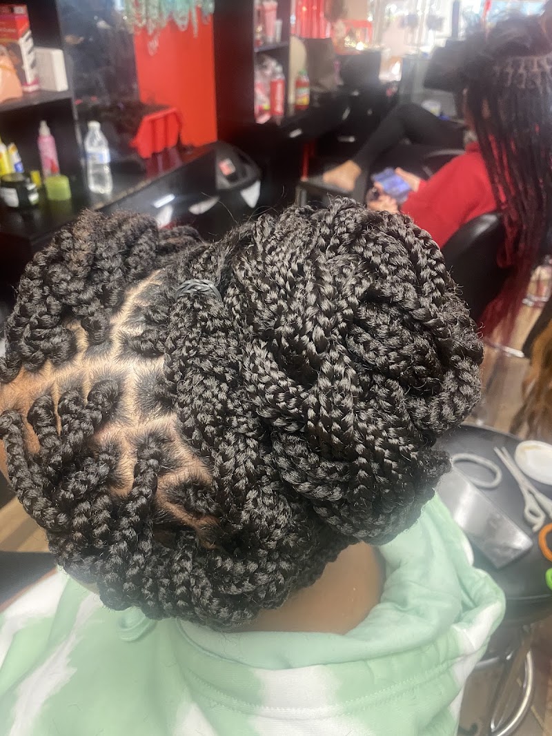 Fantastic Braids, beauty salon in Trenton, NJ, photo 5 of 10