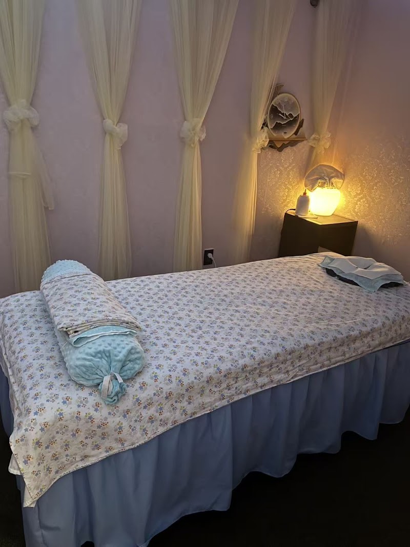 Signature Reflexology & Massage, massage spa in Grand Junction, CO, photo 1 of 10