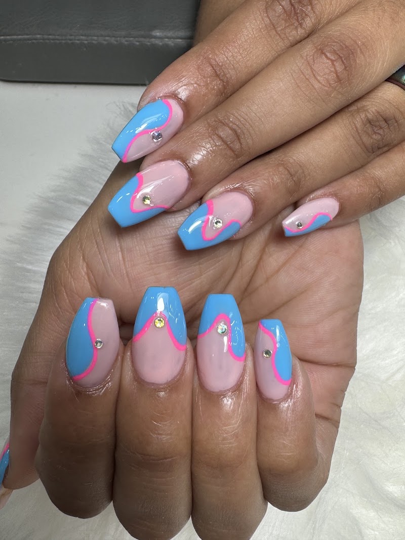 Solar Nails salon LLC, nail salon in Youngstown, OH, photo 1 of 10