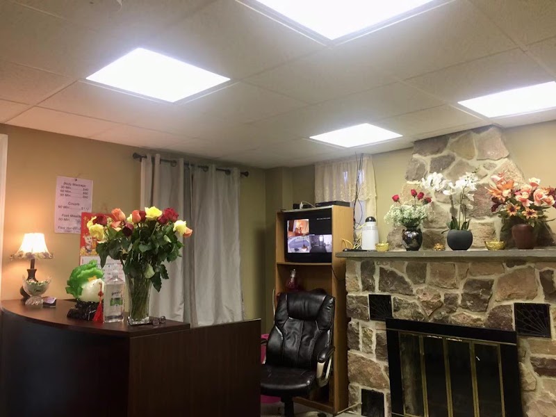 Summer Healthy Massage SPA, massage spa in Trooper, PA, photo 1 of 10