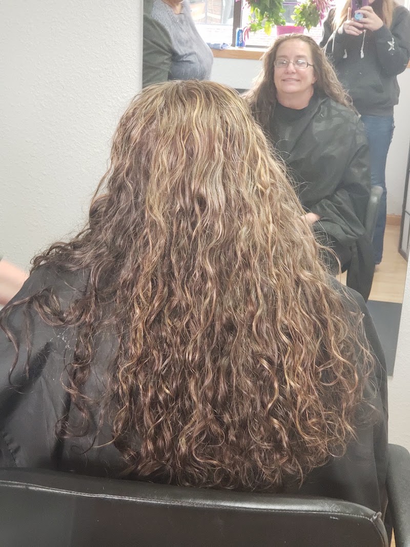 Progressive Hair, hair salon in Austin, MN, photo 4 of 9