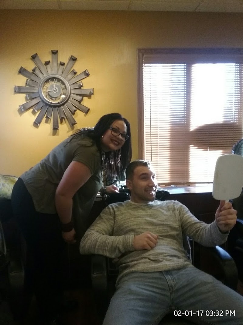 Premier Hair Studio, beauty salon in Manitowoc, WI, photo 1 of 2
