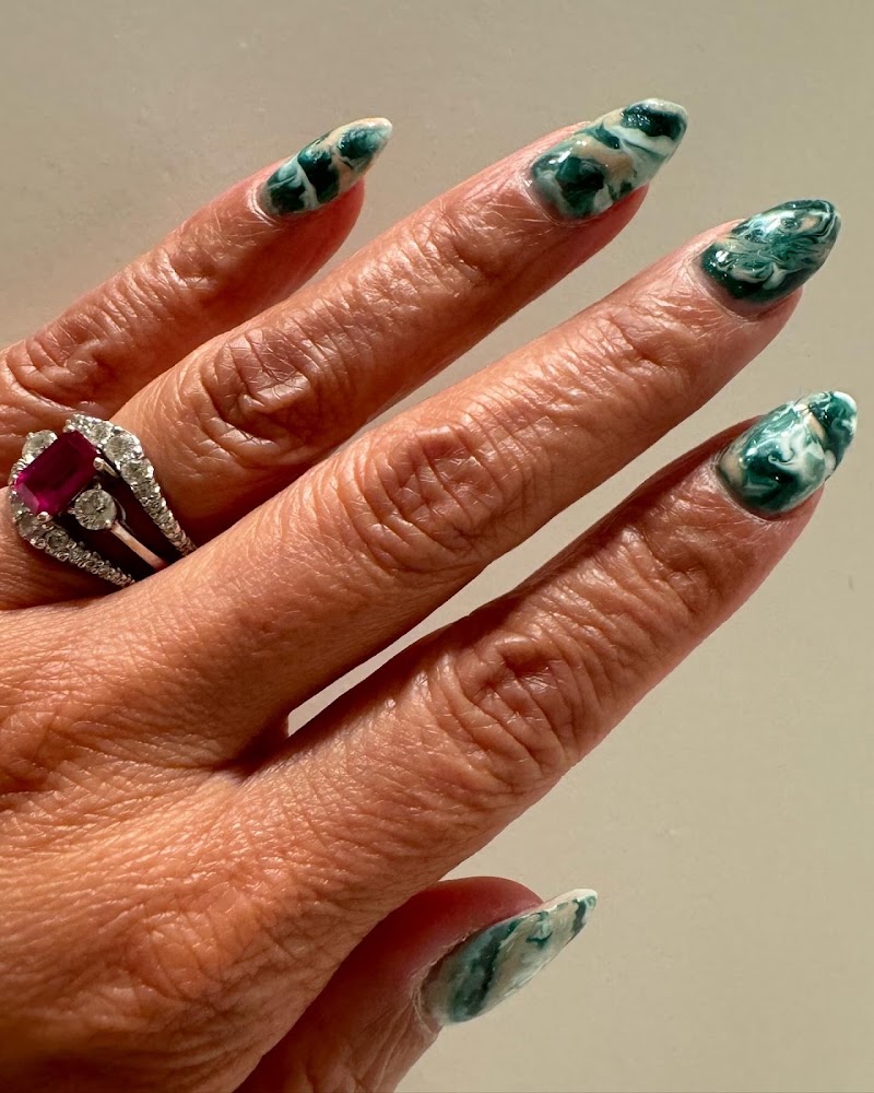 Nail therapy, nail salon in Anacortes, WA, photo 4 of 10
