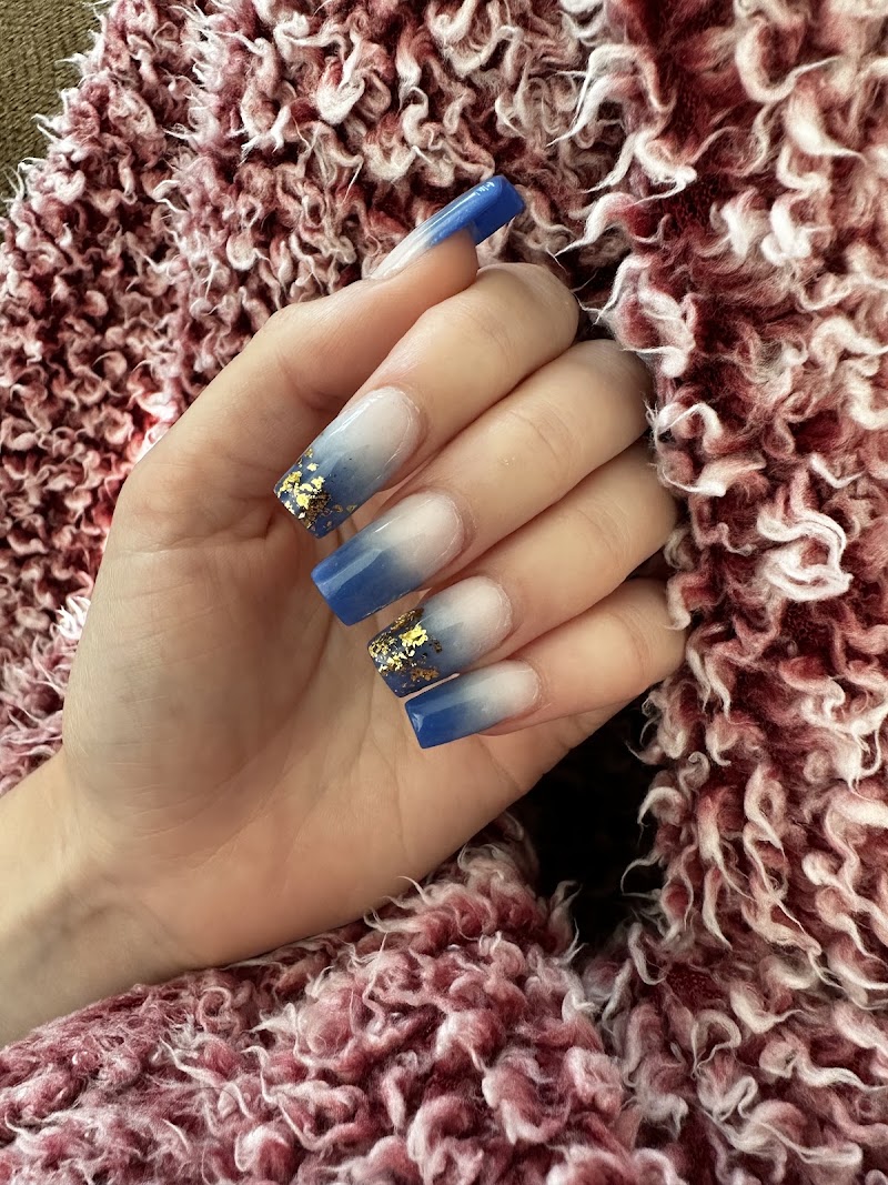 Nail therapy, nail salon in Anacortes, WA, photo 6 of 10