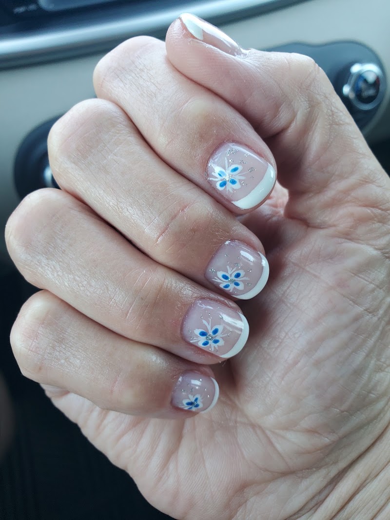 Q Nail Salon, nail salon in Red Bank, NJ, photo 1 of 7
