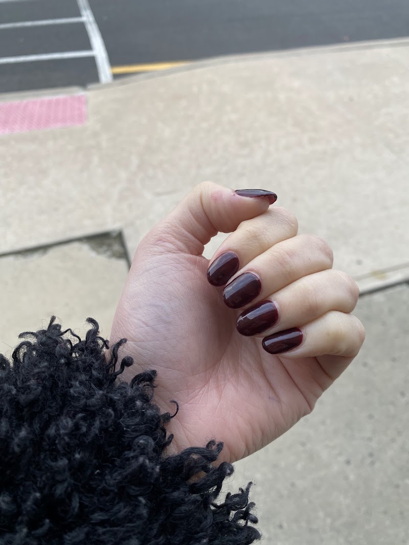 Q Nail Salon, nail salon in Red Bank, NJ, photo 3 of 7