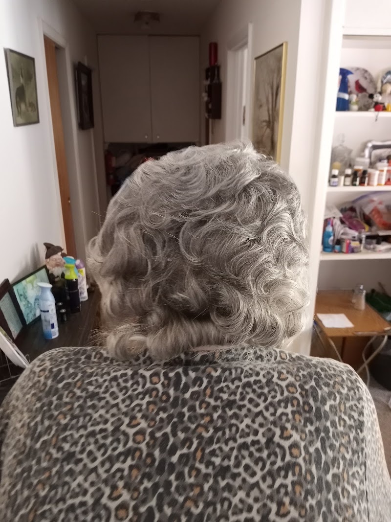 Foxy Lady Beauty Salon, beauty salon in Klamath Falls, OR, photo 1 of 9