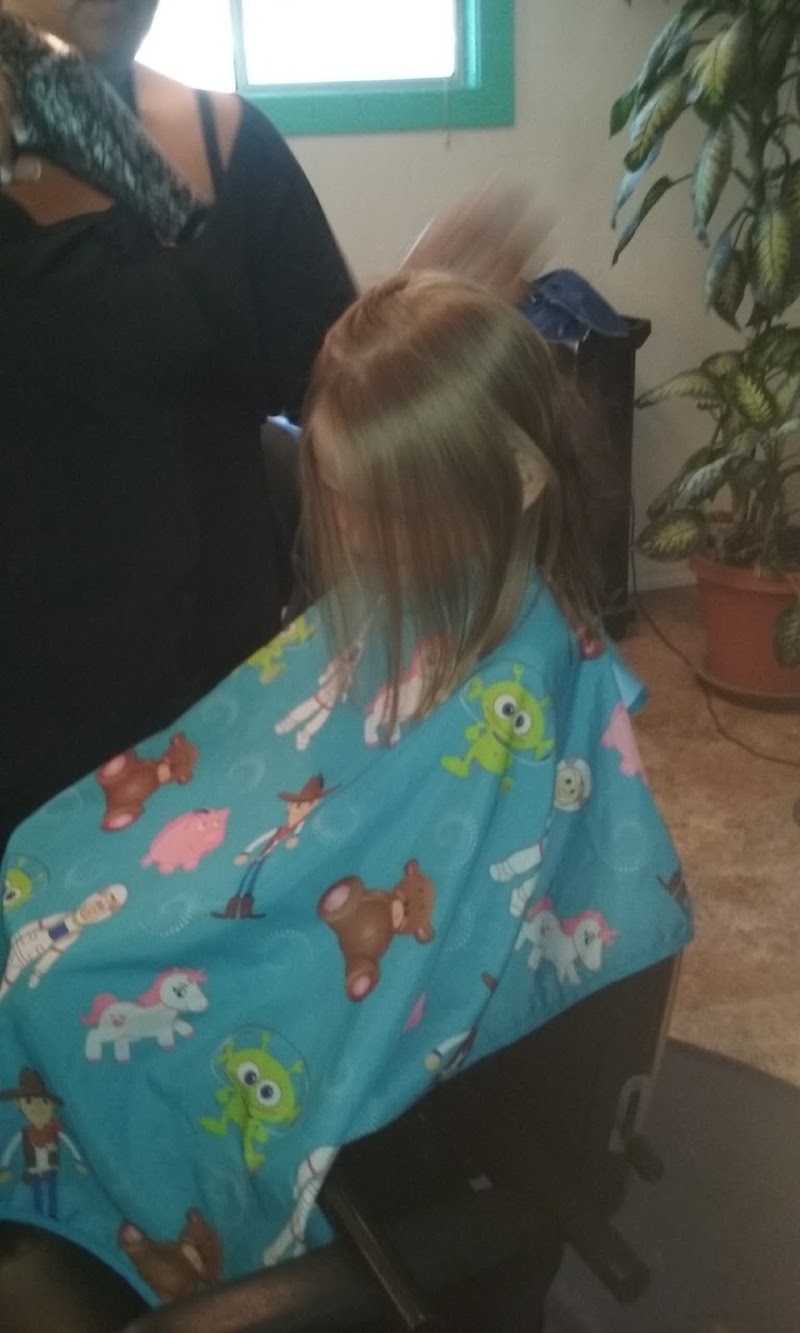 Foxy Lady Beauty Salon, beauty salon in Klamath Falls, OR, photo 5 of 9