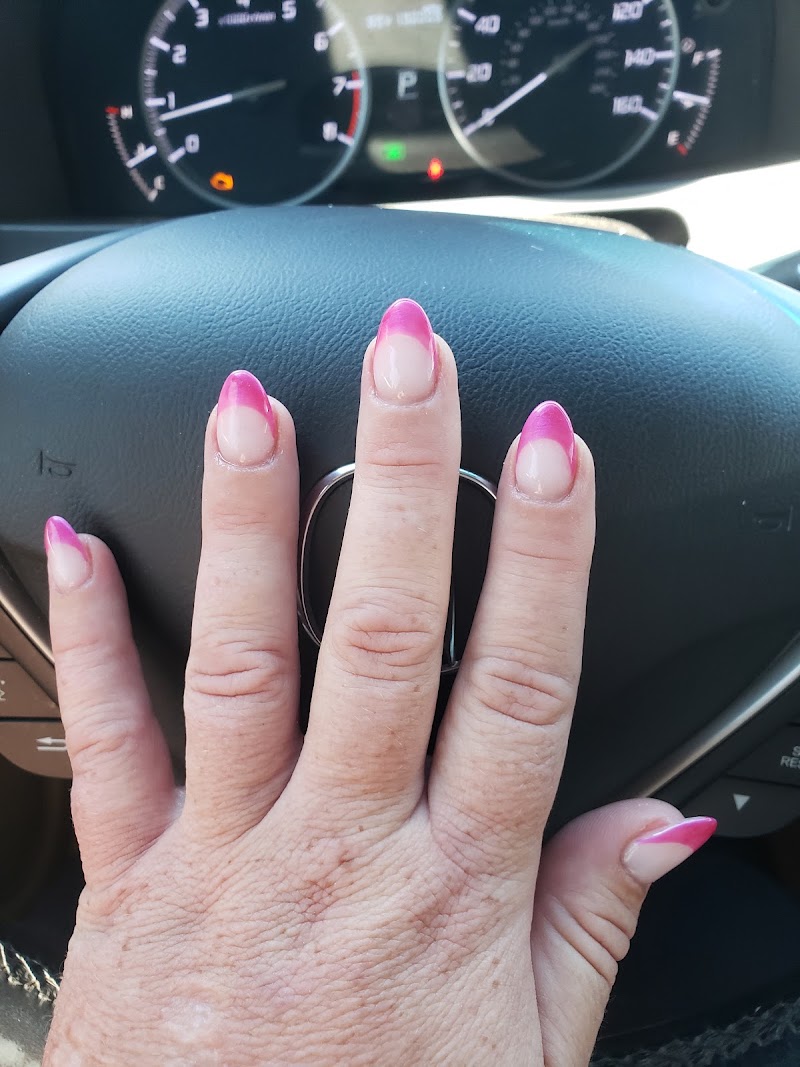 Sunny Mountain Nails Spa, beauty salon in Rutland, VT, photo 4 of 10
