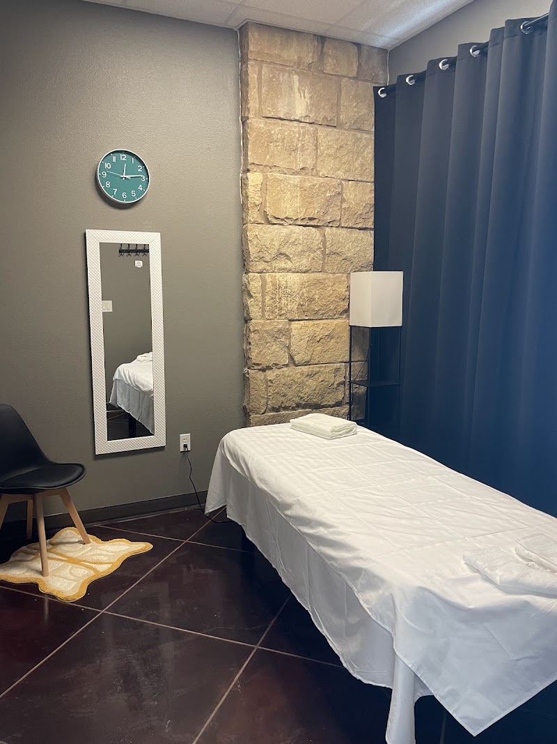Blue Moon Massage, massage spa in Pflugerville, TX, photo 5 of 9
