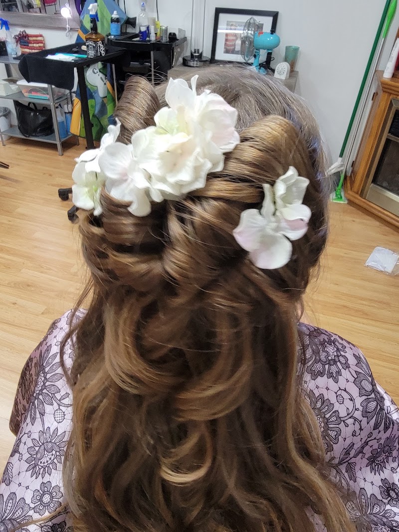 Sylver Salon llc, beauty salon in Baraboo, WI, photo 3 of 10