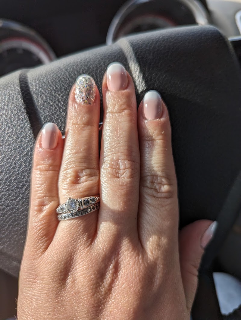 Polish Moi, beauty salon in Pittsburg, KS, photo 5 of 10
