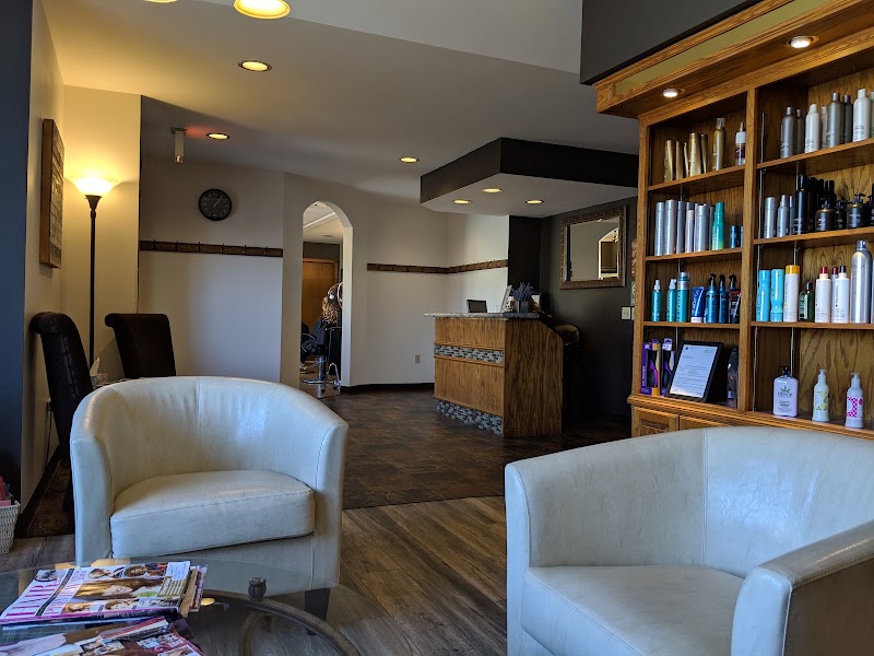 Shear Class Salon, beauty salon in Wisconsin Rapids, WI, photo 2 of 10
