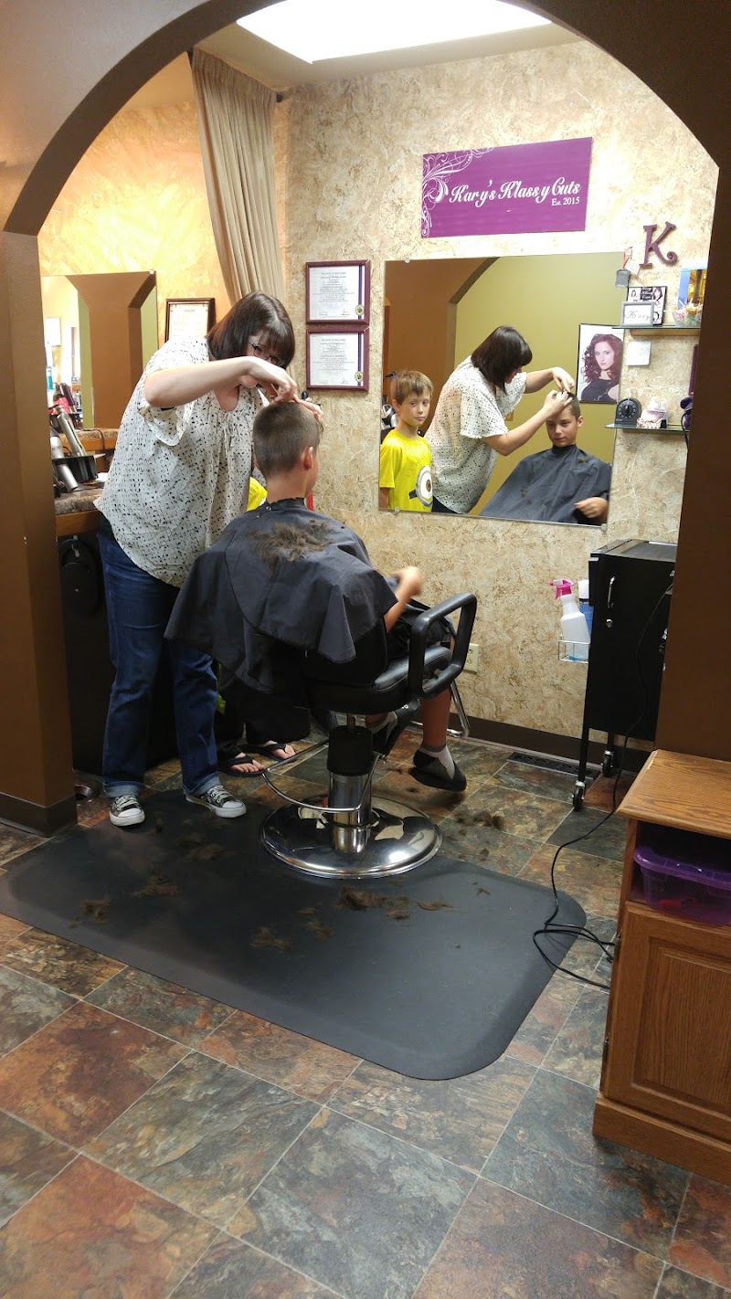 Shear Class Salon, beauty salon in Wisconsin Rapids, WI, photo 6 of 10
