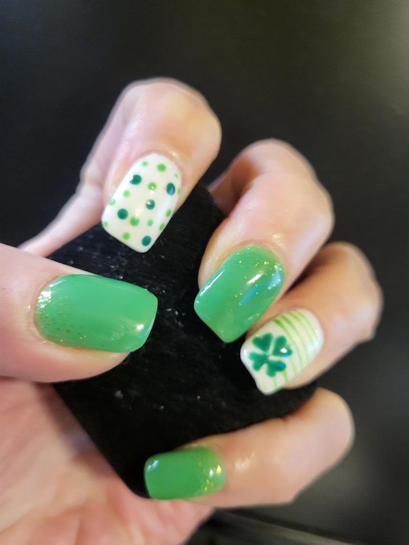 Ombre Nails & Spa, nail salon in Spartanburg, SC, photo 4 of 10