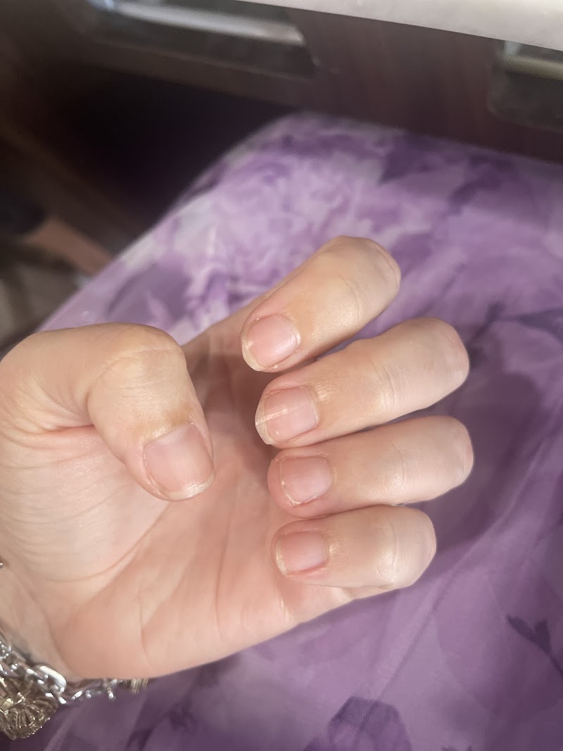 Happy Nails & Spa, nail salon in Warminster Township, PA, photo 2 of 10