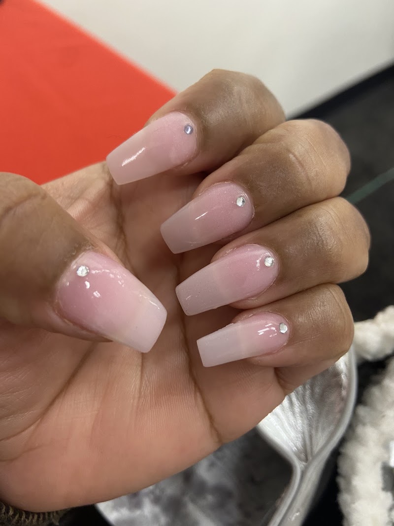Mel Salon, beauty salon in Trenton, NJ, photo 5 of 10