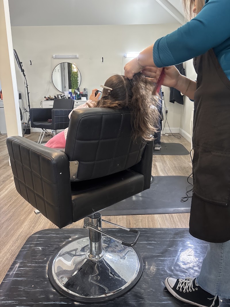 Celenas Beauty Salon, beauty salon in Lakewood, CO, photo 2 of 4
