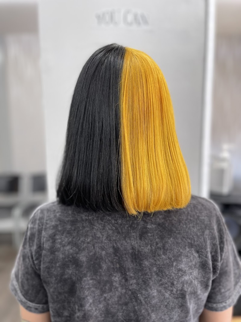 Juan's Barber Shop & Beauty Salon, beauty salon in Camden, NJ, photo 5 of 10