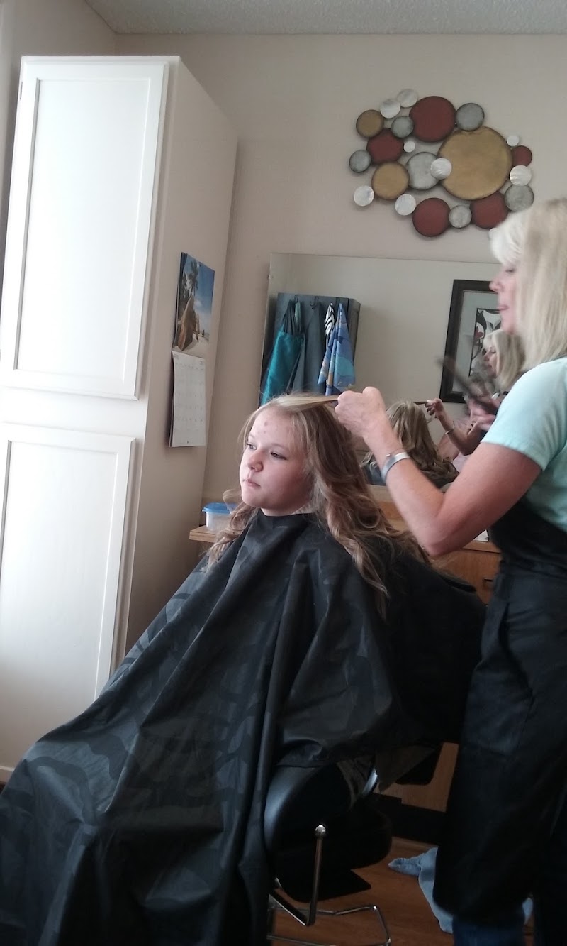 Downtown Hair, nail salon in Fort Morgan, CO, photo 4 of 4