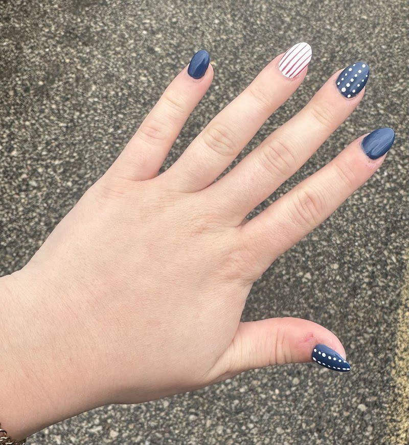 Amy’s Nails, beauty salon in Winona, MN, photo 2 of 10