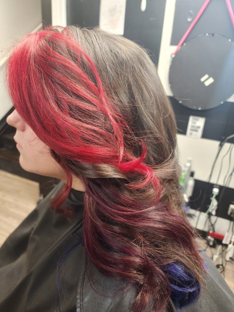 The Parlor, hair salon in Portsmouth, OH, photo 6 of 10