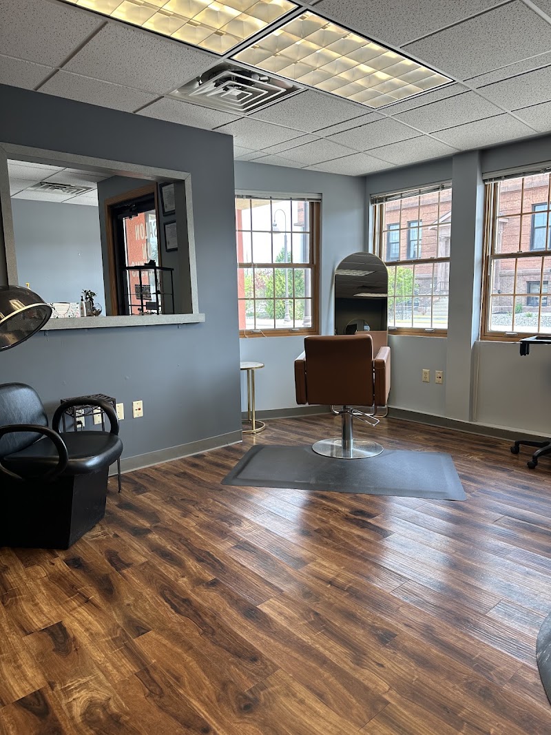Salon On Stevens, beauty salon in Rhinelander, WI, photo 5 of 6