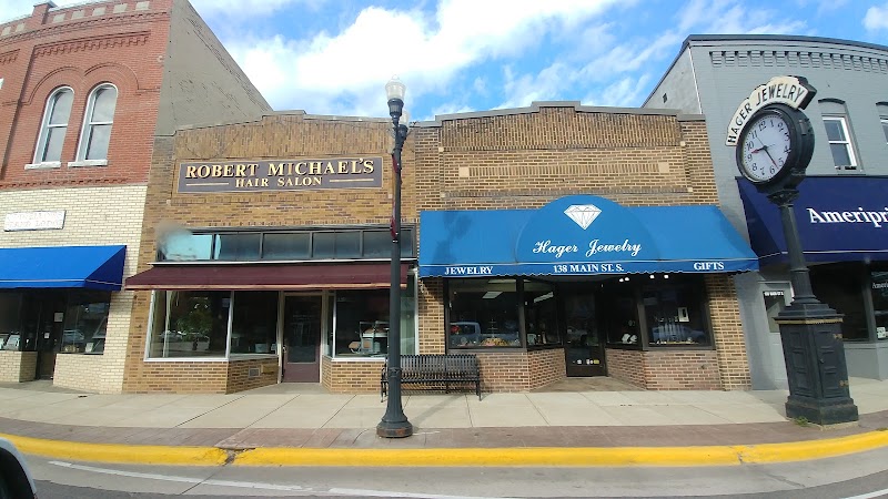 Robert Michael's Hair Salon, beauty salon in Hutchinson, MN, photo 2 of 2
