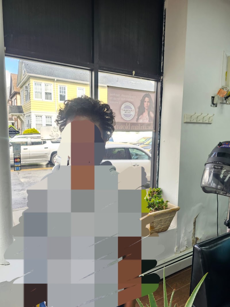Dominican Beauty Hair Design, beauty salon in Elizabeth, NJ, photo 5 of 10