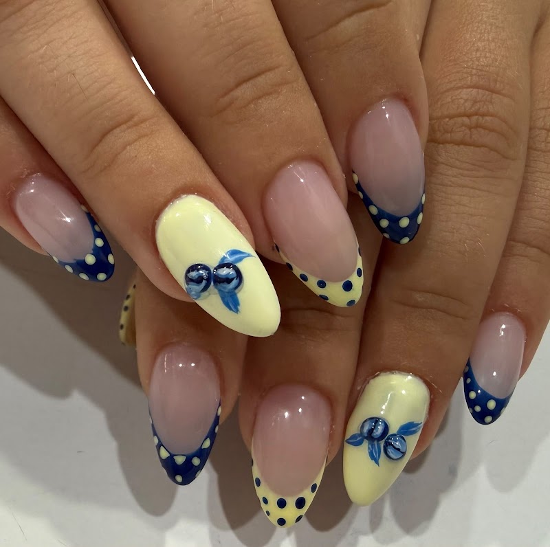 Aleina Nail Art Salon, nail salon in Manali, India, photo 4 of 10