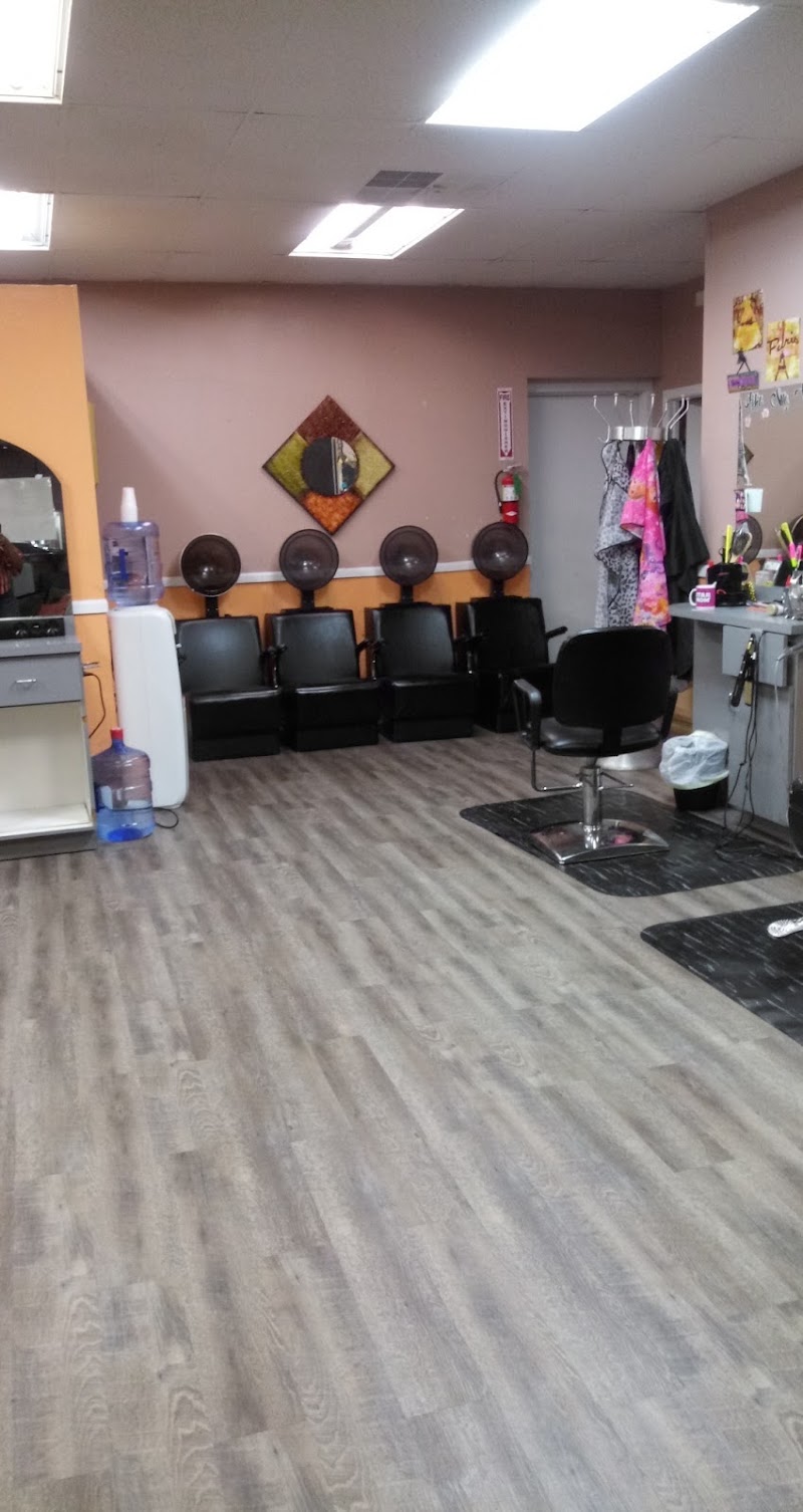 A New U Beauty Salon, beauty salon in Belleville, IL, photo 4 of 10