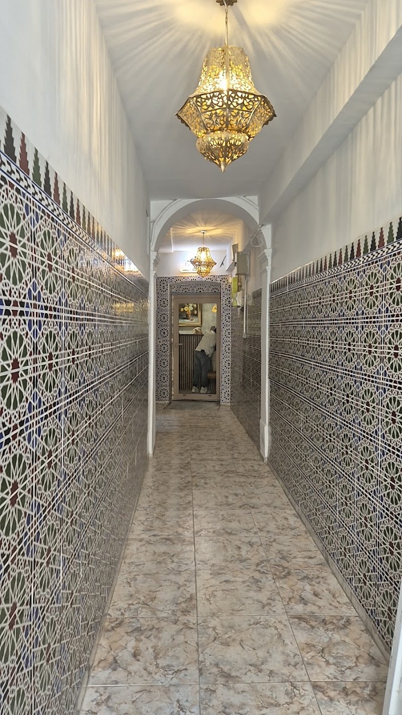 Les Bains de l'Orient, spa in Toulon, France, photo 1 of 10