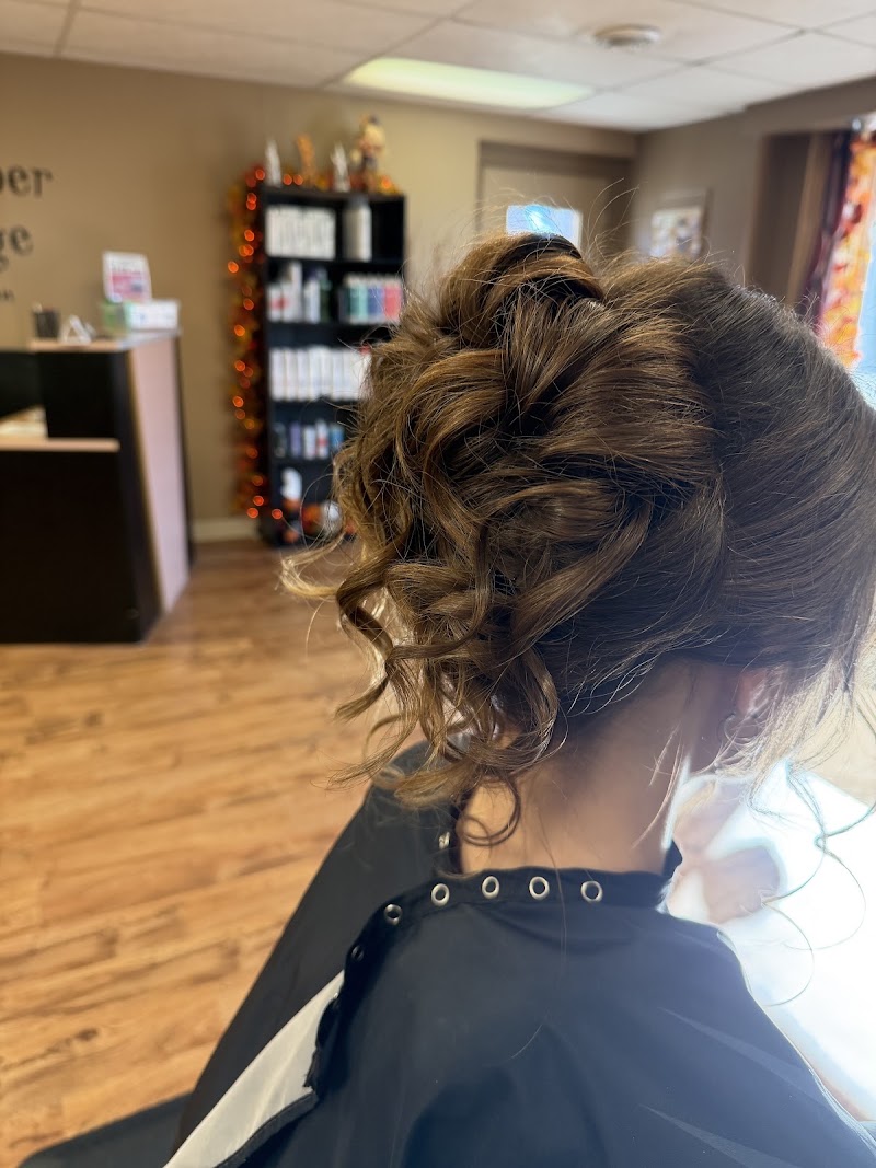Sharper Edge, beauty salon in Manitowoc, WI, photo 1 of 10